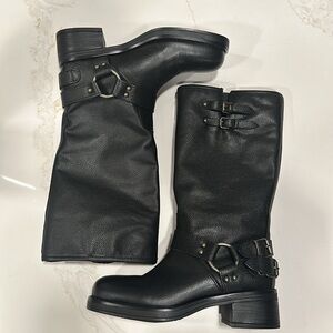 Steve Madden Astor Black Mid Rise Biker Boots
